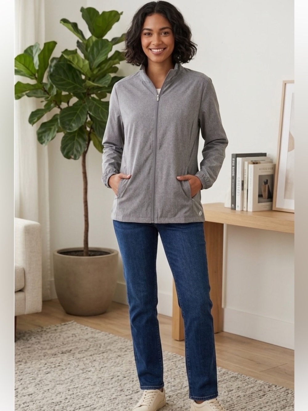 Hang Ten Women’s Gray Zip-Up Windbreaker Jacket